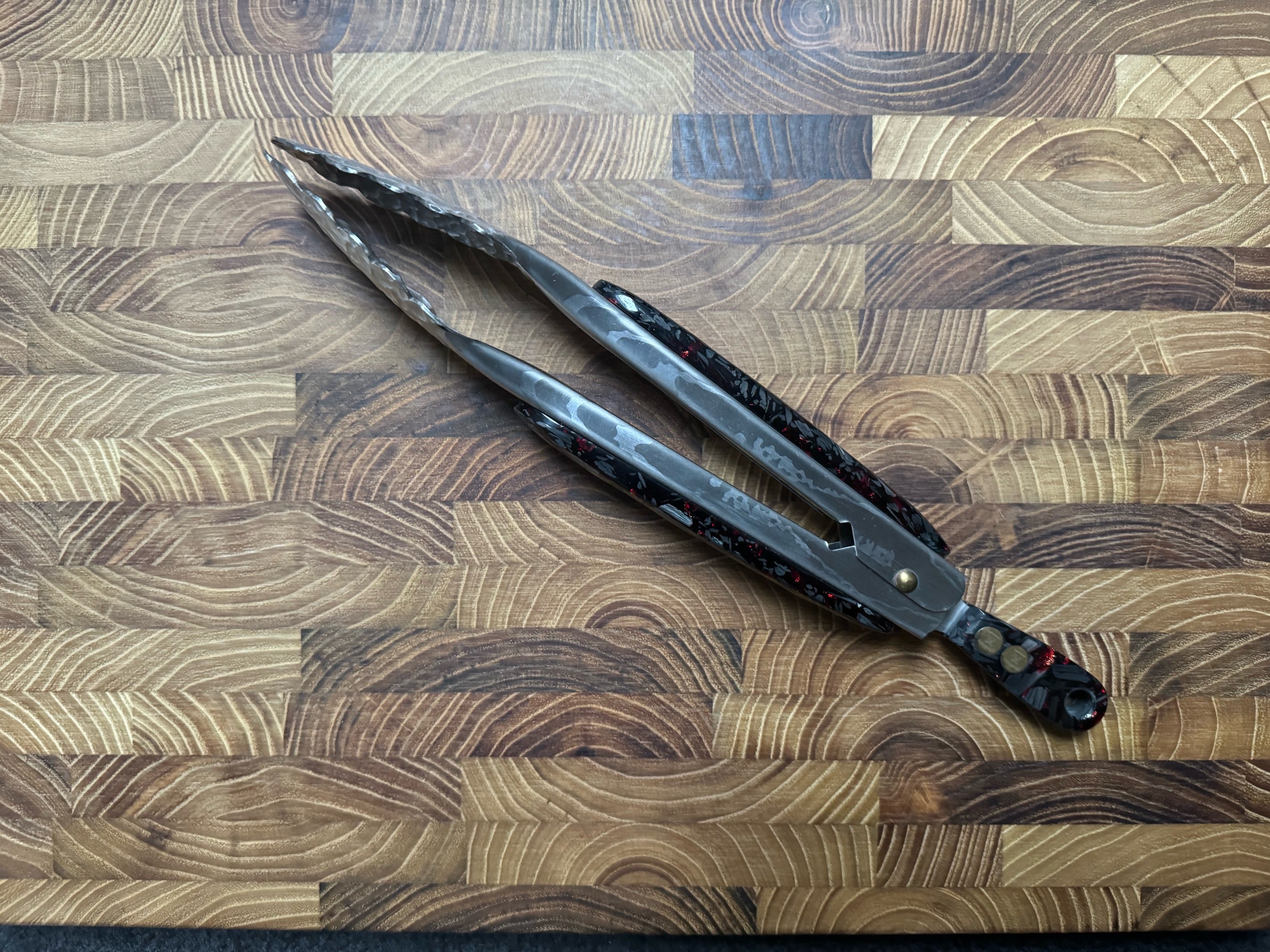9 Inch Tongs Carbon Fibre handles